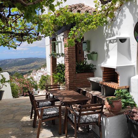 El Hogar De Lucia Villa Casares Eksteriør bilde