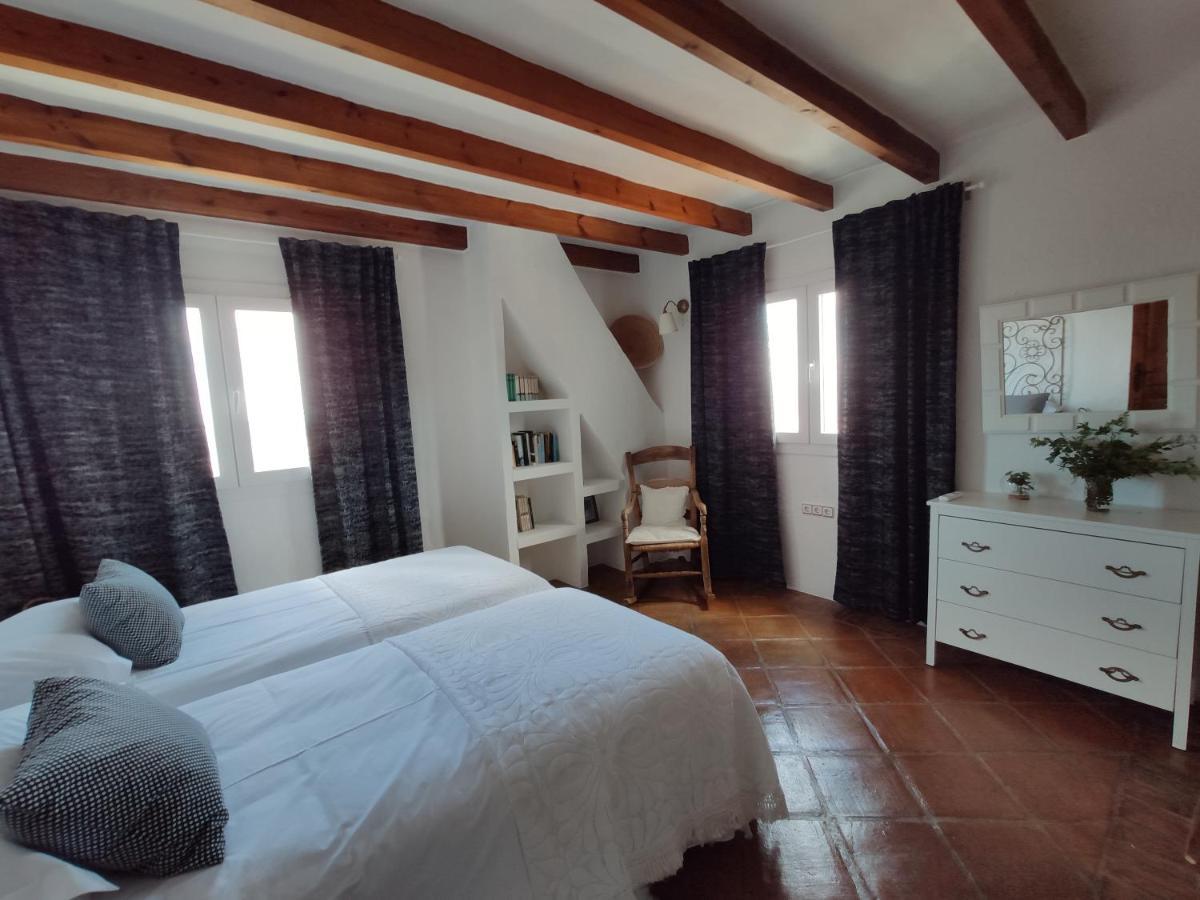 El Hogar De Lucia Villa Casares Eksteriør bilde