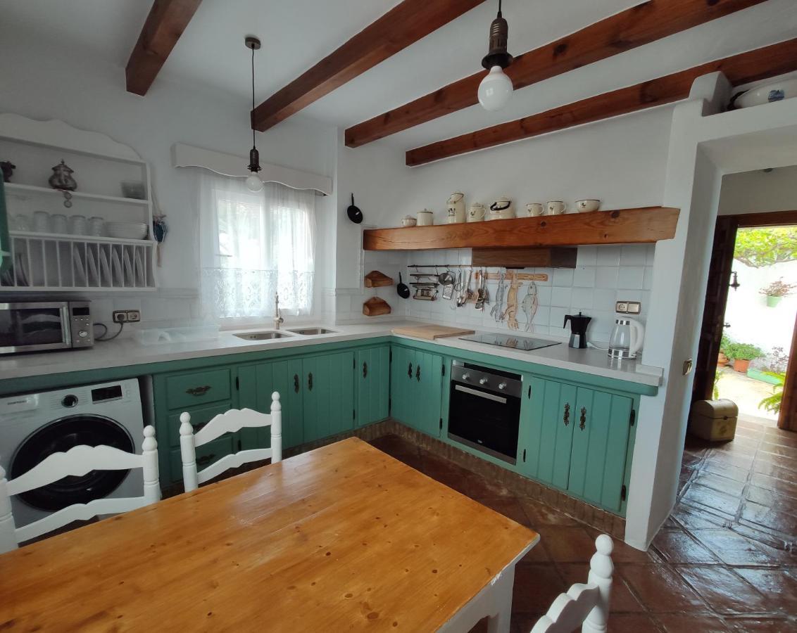 El Hogar De Lucia Villa Casares Eksteriør bilde