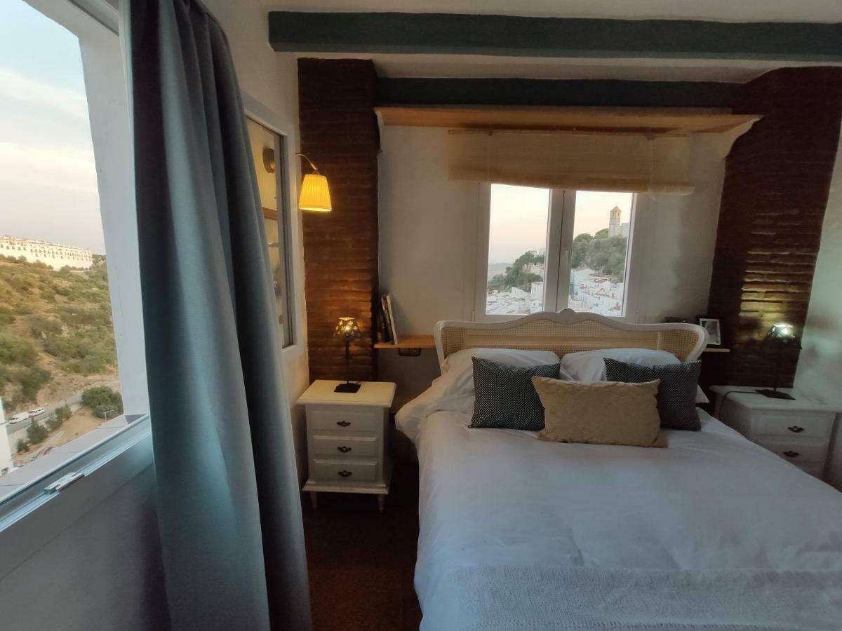 El Hogar De Lucia Villa Casares Eksteriør bilde